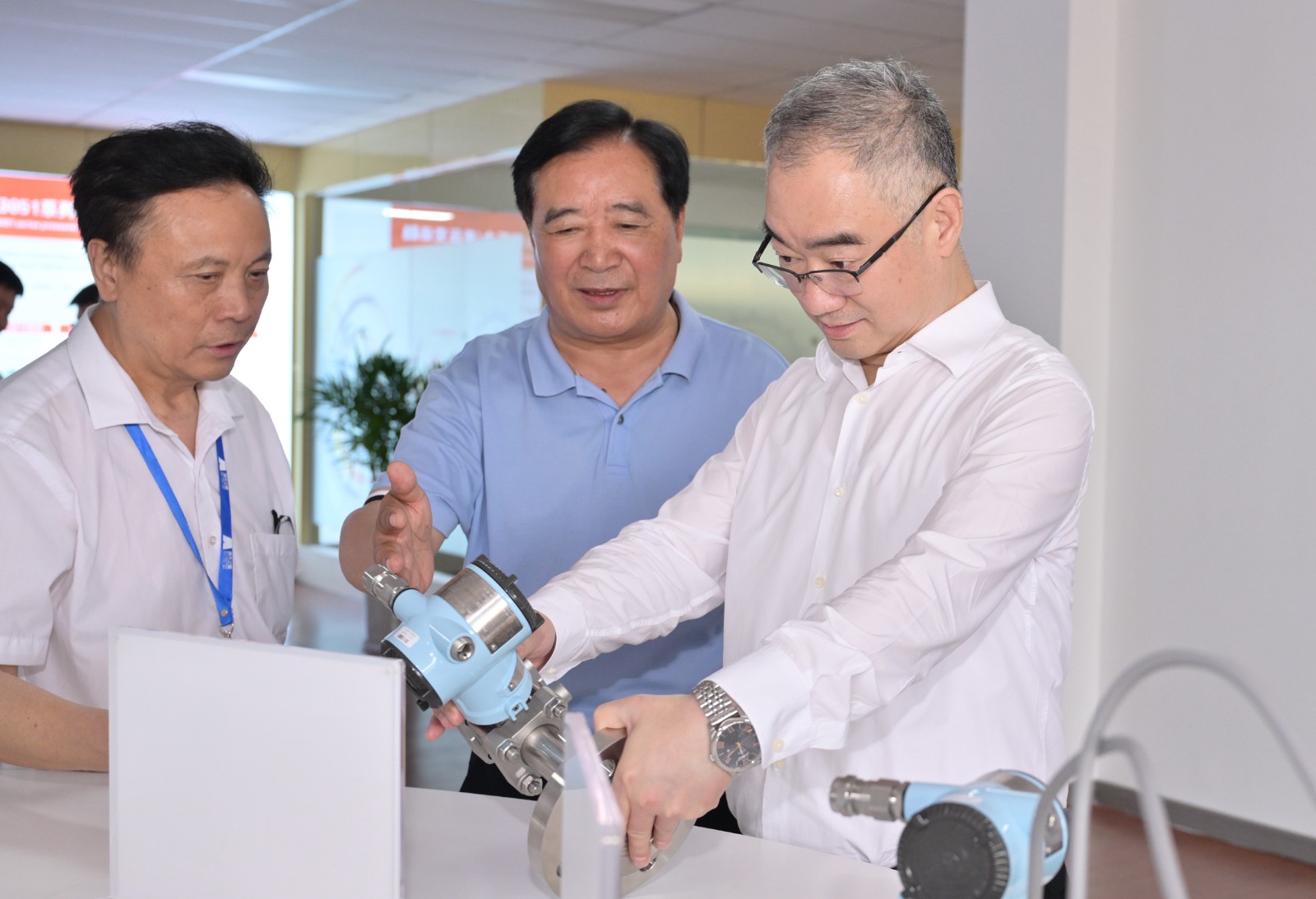 304e70c8c3bf494fc3a80cee877c015.jpg 304e70c8c3bf494fc3a80cee877c015.jpg